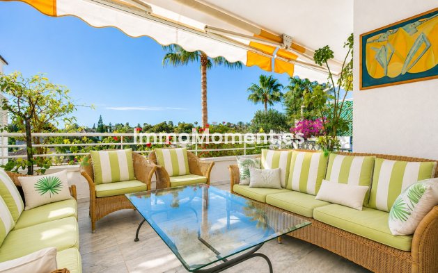 Wiederverkauf - Wohnung - Marbella - Guadalmina Baja