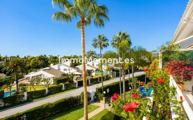 Wiederverkauf - Wohnung - Marbella - Guadalmina Baja