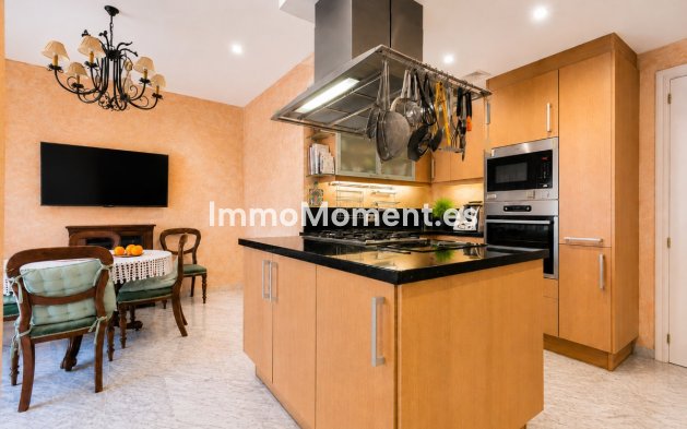 Wiederverkauf - Wohnung - Marbella - Guadalmina Baja