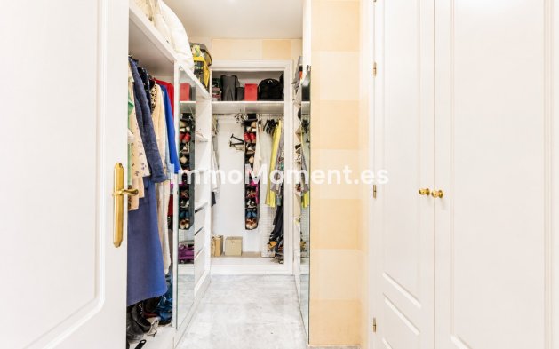 Wiederverkauf - Wohnung - Marbella - Guadalmina Baja
