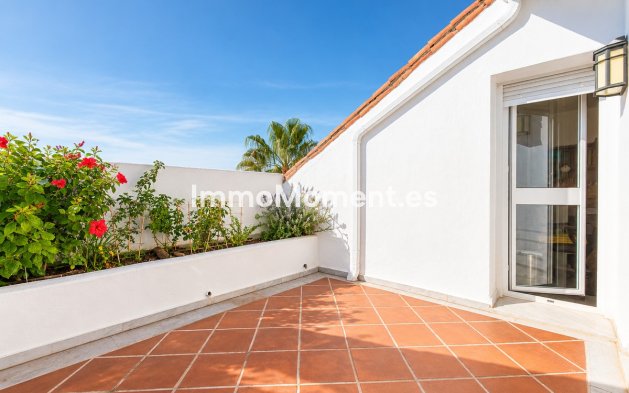Wiederverkauf - Wohnung - Marbella - Guadalmina Baja