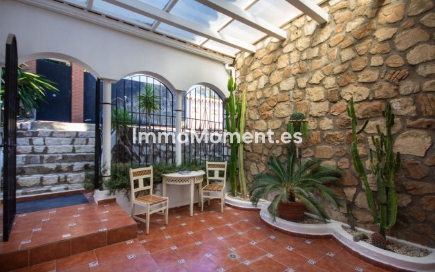 Resale - Detached villa - Mijas Costa