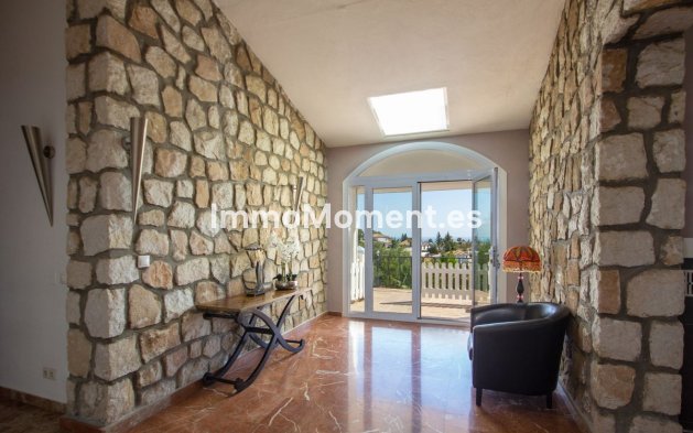 Resale - Detached villa - Mijas Costa
