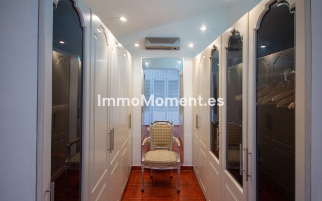 Resale - Detached villa - Mijas Costa