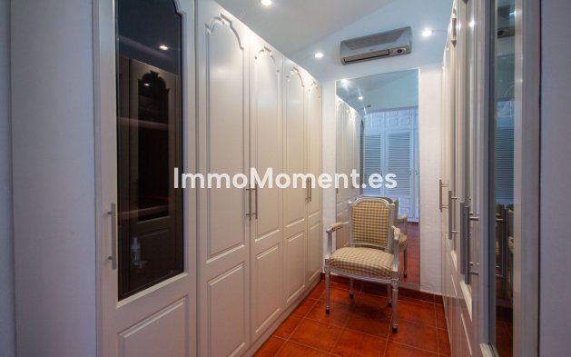 Resale - Detached villa - Mijas Costa