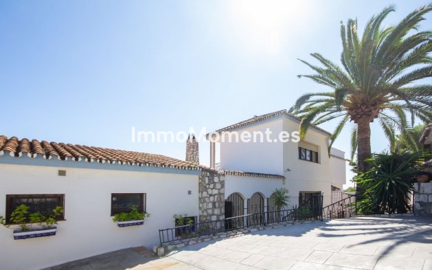 Resale - Detached villa - Mijas Costa