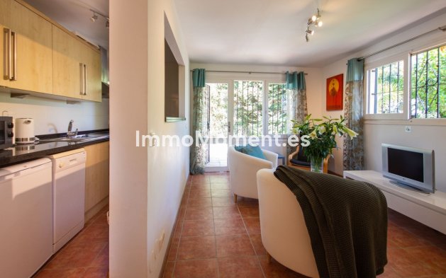 Resale - Detached villa - Mijas Costa