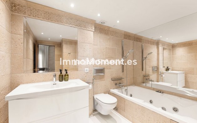 Reventa - Apartamento - Puerto Banús