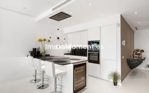 Reventa - Apartamento - Puerto Banús