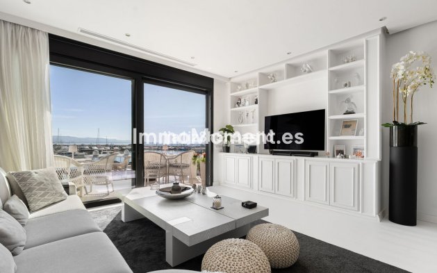 Reventa - Apartamento - Puerto Banús