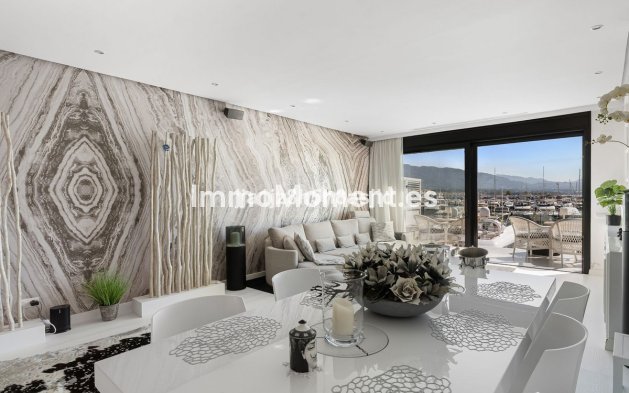Reventa - Apartamento - Puerto Banús