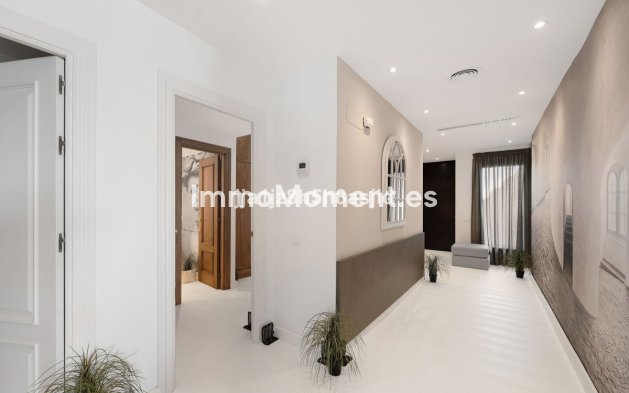 Reventa - Apartamento - Puerto Banús