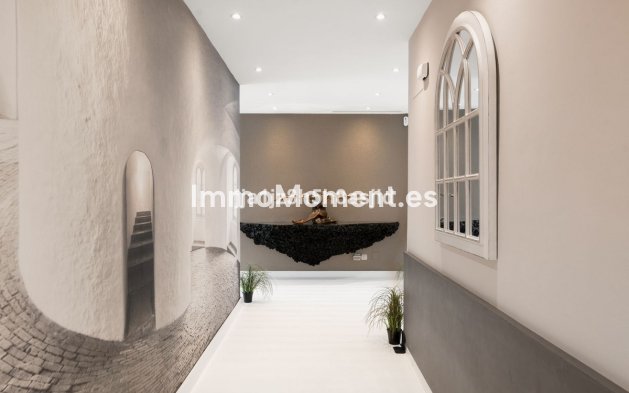 Reventa - Apartamento - Puerto Banús
