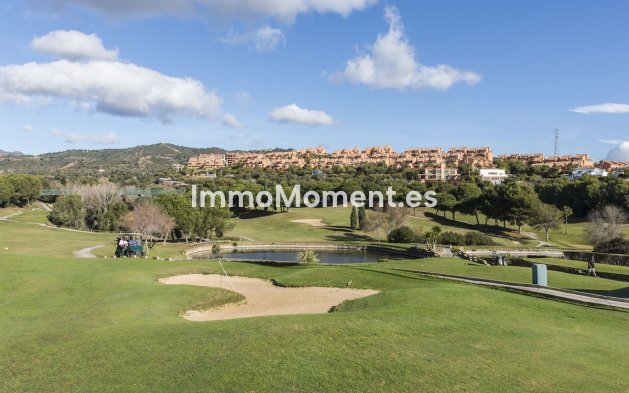 Reventa - Apartamento - Marbella - Elviria