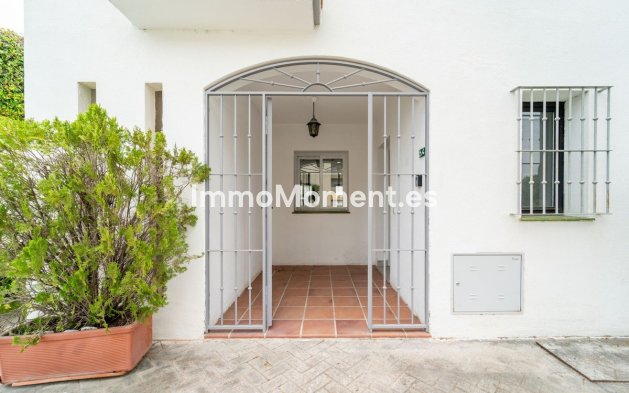 Wiederverkauf - Reihenhaus - Estepona  - Estepona Centro