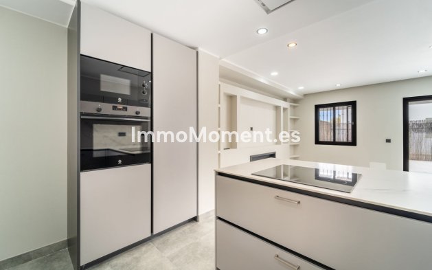 Wiederverkauf - Reihenhaus - Estepona  - Estepona Centro