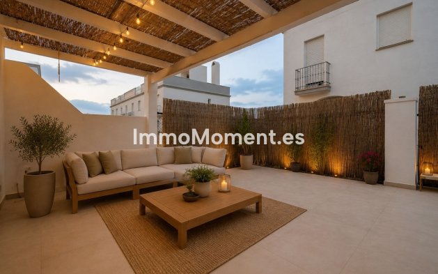 Wiederverkauf - Reihenhaus - Estepona  - Estepona Centro