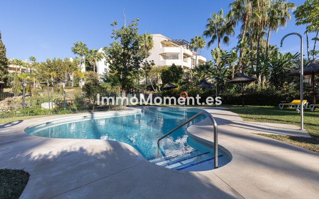 Resale - Apartment - Marbella - Bahía de Marbella