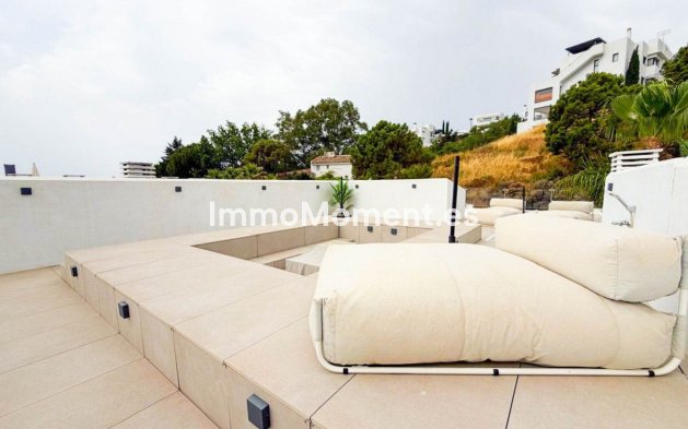 Resale - Apartment - Benahavís - La Quinta