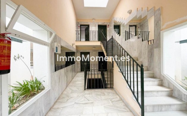 Resale - Apartment - Benahavís - La Quinta