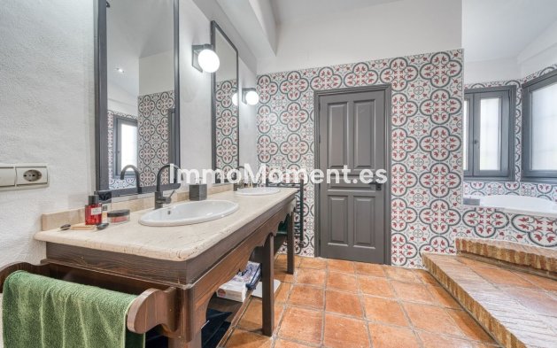 Wiederverkauf - Freistehende Villa - Casares - Casares Playa