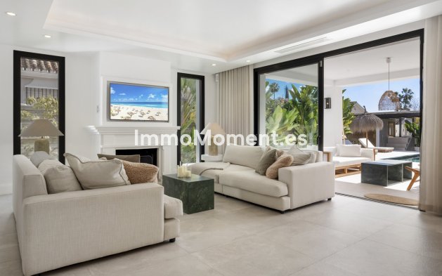 Wiederverkauf - Freistehende Villa - Marbella - Nueva Andalucía