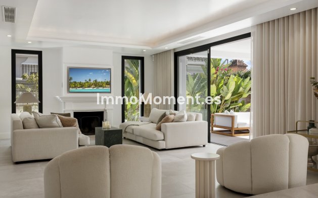 Wiederverkauf - Freistehende Villa - Marbella - Nueva Andalucía
