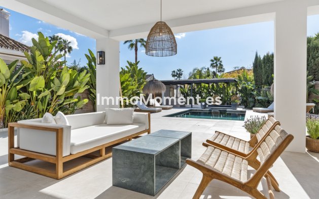Wiederverkauf - Freistehende Villa - Marbella - Nueva Andalucía