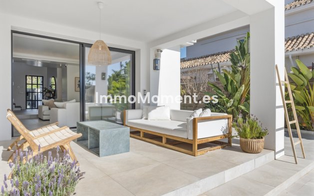 Wiederverkauf - Freistehende Villa - Marbella - Nueva Andalucía