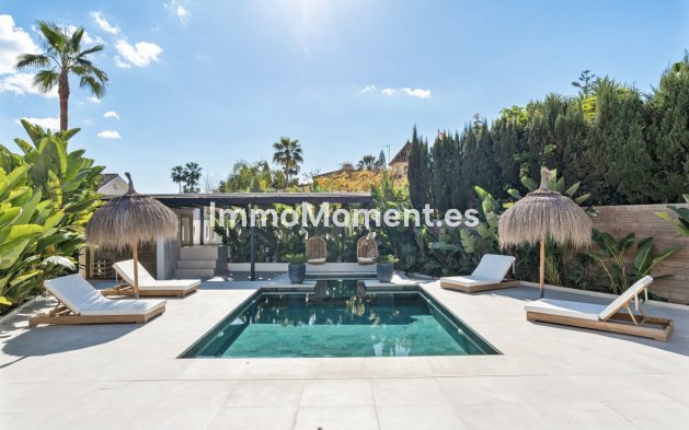 Wiederverkauf - Freistehende Villa - Marbella - Nueva Andalucía