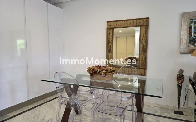 Resale - Apartment - Marbella - Bahía de Marbella