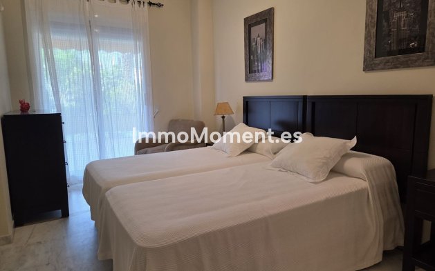 Resale - Apartment - Marbella - Bahía de Marbella