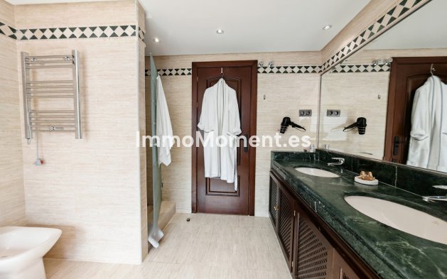 Wiederverkauf - Wohnung - Marbella - La Mairena