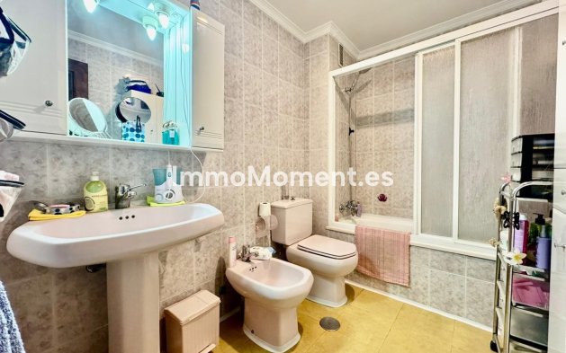 Resale - Apartment - Fuengirola - Fuengirola Centro