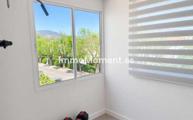 Wiederverkauf - Wohnung - Marbella - San Pedro de Alcántara