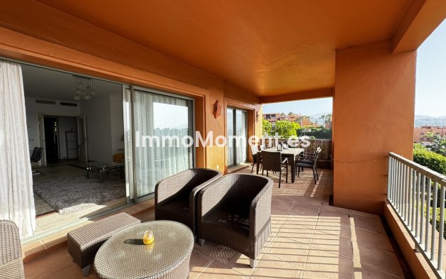 Revente - Appartement - Estepona  - Estepona Centro