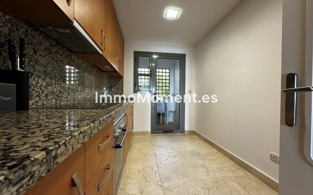Revente - Appartement - Estepona  - Estepona Centro