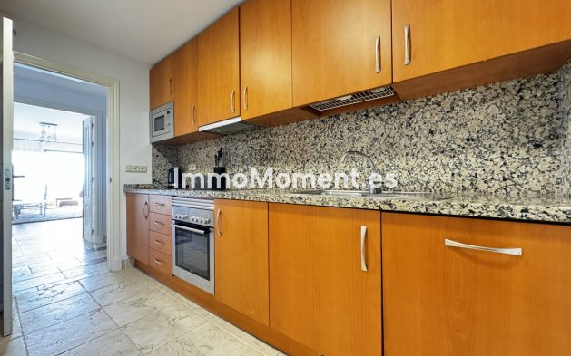 Revente - Appartement - Estepona  - Estepona Centro