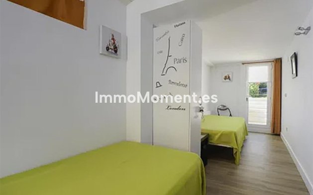 Resale - Detached villa - Marbella - Nueva Andalucía