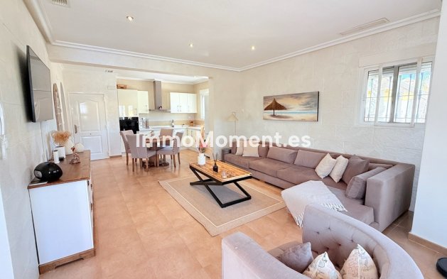 Resale - Detached villa - Catral - Catral Centro