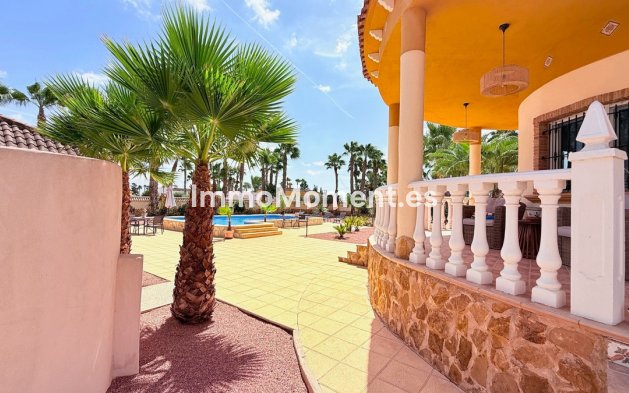 Resale - Detached villa - Catral - Catral Centro