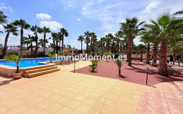 Resale - Detached villa - Catral - Catral Centro