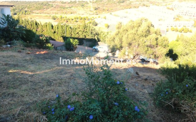 Resale - Plot - Estepona - Estepona Centro