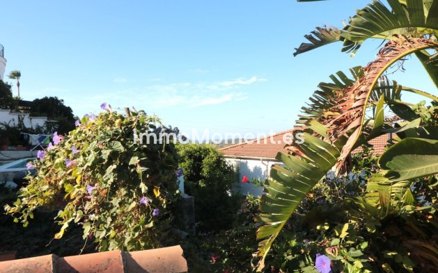 Resale - Plot - Estepona - Estepona Centro