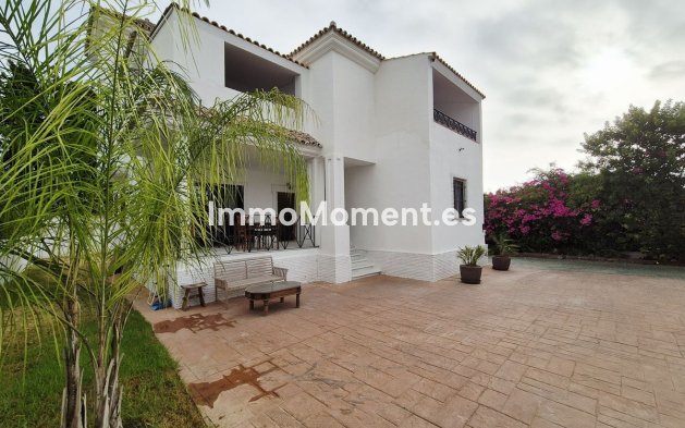 Wiederverkauf - Freistehende Villa - Marbella - Guadalmina Baja