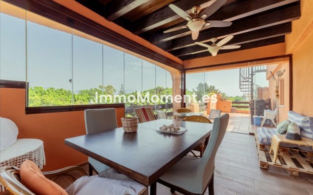 Resale - Apartment - Estepona - Estepona Centro