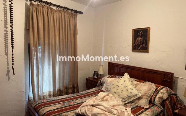 Bestaande woning - Rijtjeshuis - Binnenland  - Alora
