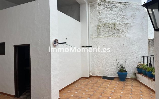 Bestaande woning - Rijtjeshuis - Binnenland  - Alora