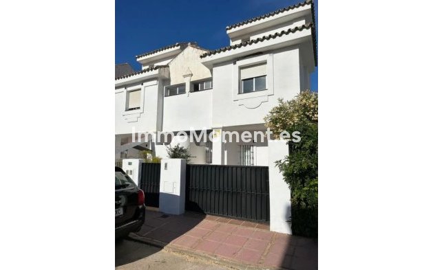 Reventa - Villa independiente - Puerto Banús