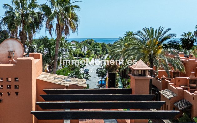 Revente - Maison mitoyenne - Marbella - Marbella Centro